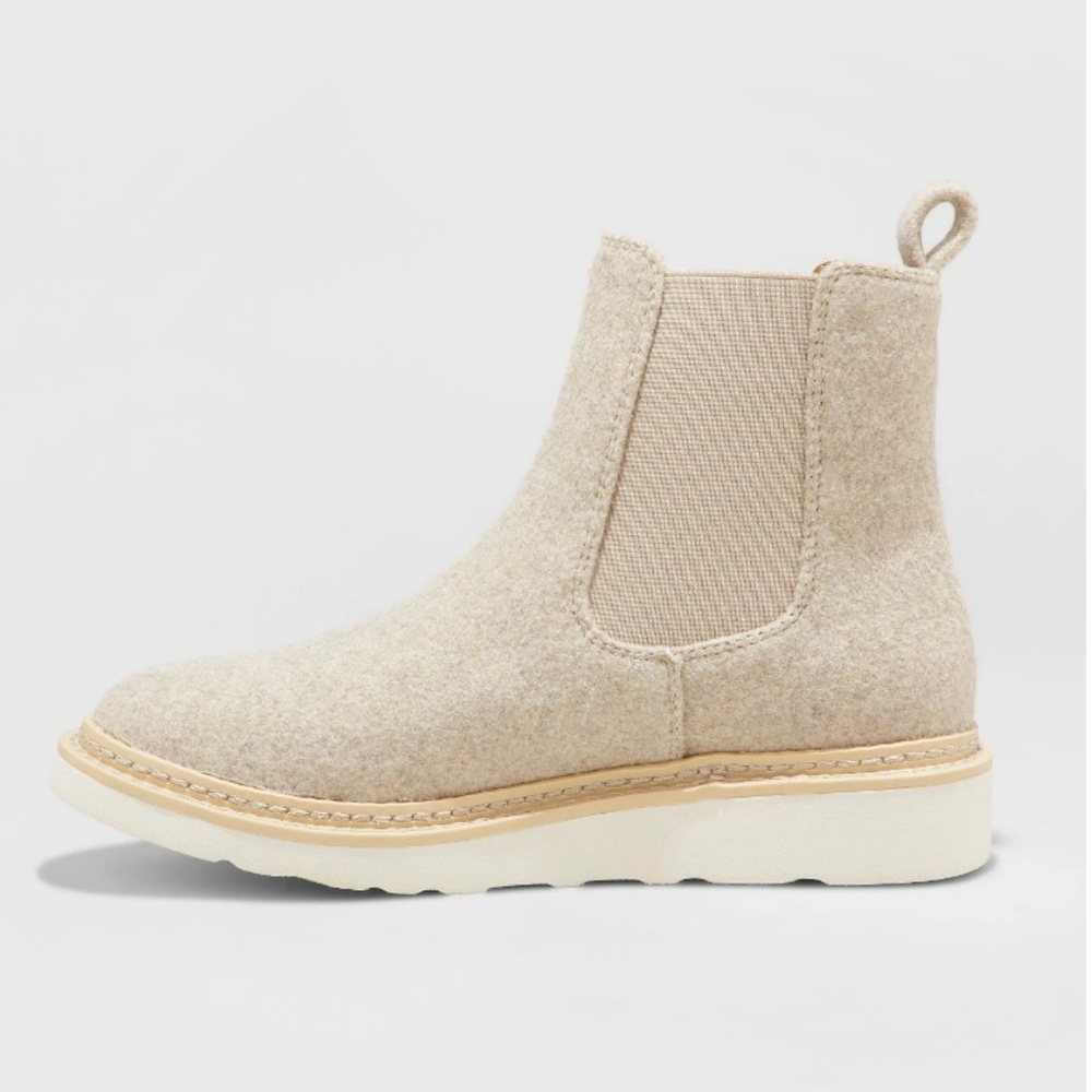 NWT Ankle Felt Lightweight SneakerBoots-6/9.5 - Picture 2 of 4